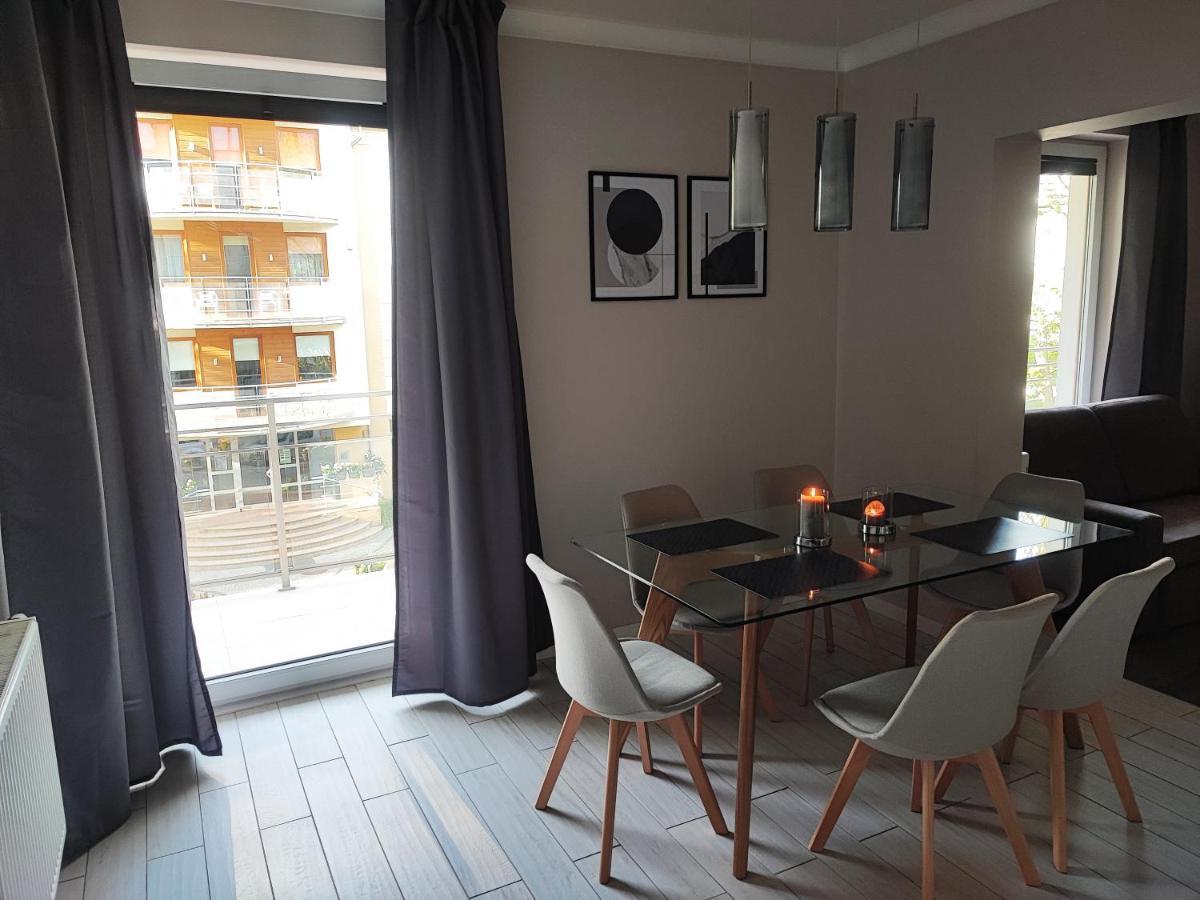 Apartament Feniks 12 - 63 M2 Świnoujście Buitenkant foto